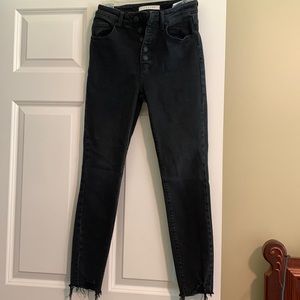 EUC! Eunina “Bella” size 1 super high rise black jeans with frayed ankles